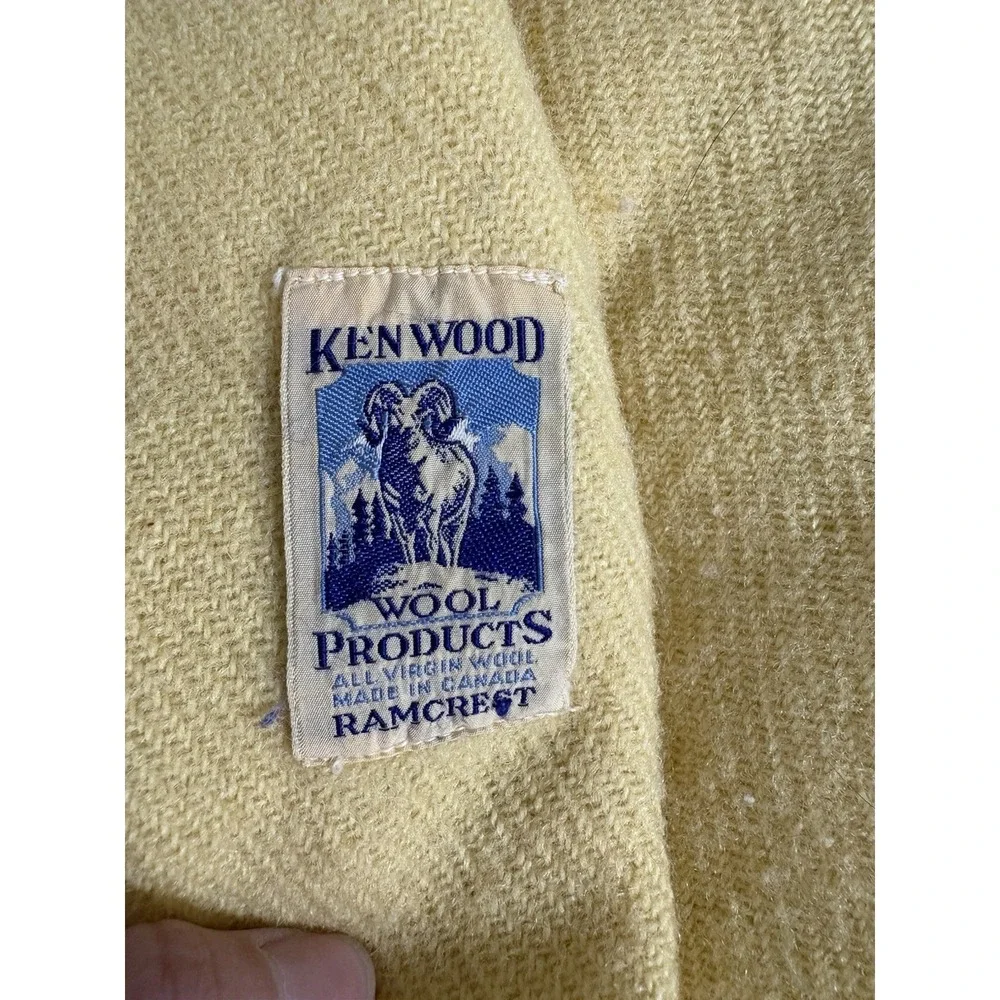 Vintage 70s Kenwood Twin/Full 100% Pure Virgin Wool Gold Blanket Made In Canada